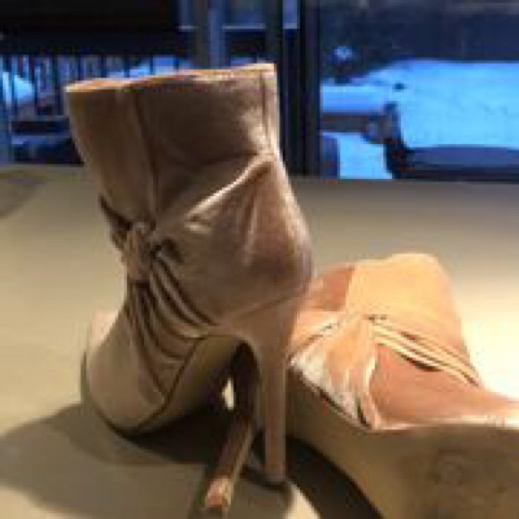 Bottillons - Picture 2 of 3